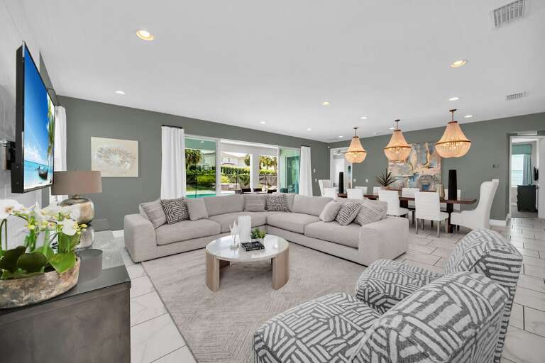Living area w/ contemporary furniture
