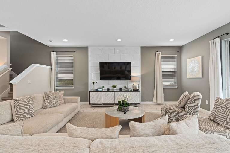 Living area w/ contemporary furniture