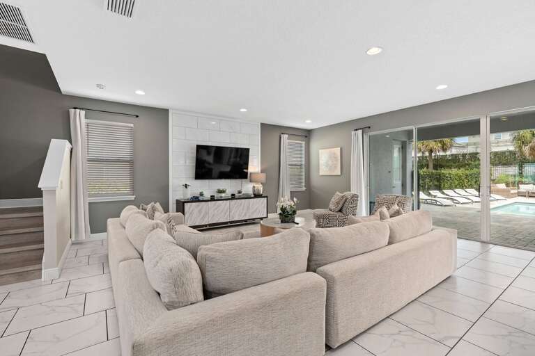 Living area w/ contemporary furniture