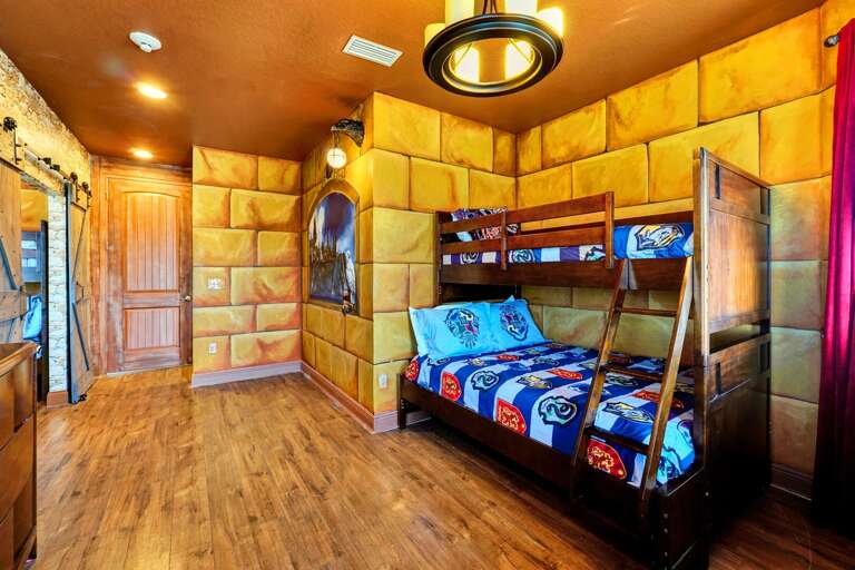 Potter inspired Bedroom w/ Twin over Full beds