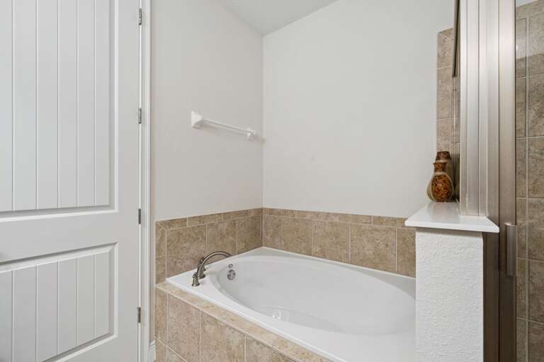 Bathtub