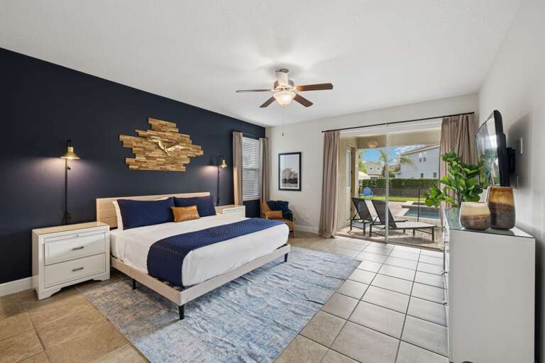Bedroom with King bed