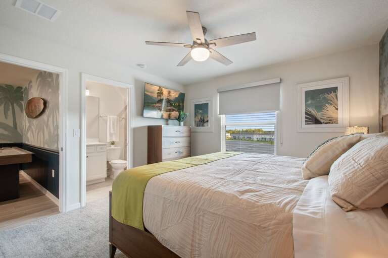 Bedroom with King Bed