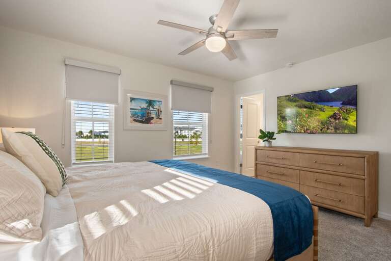 Bedroom with King Bed