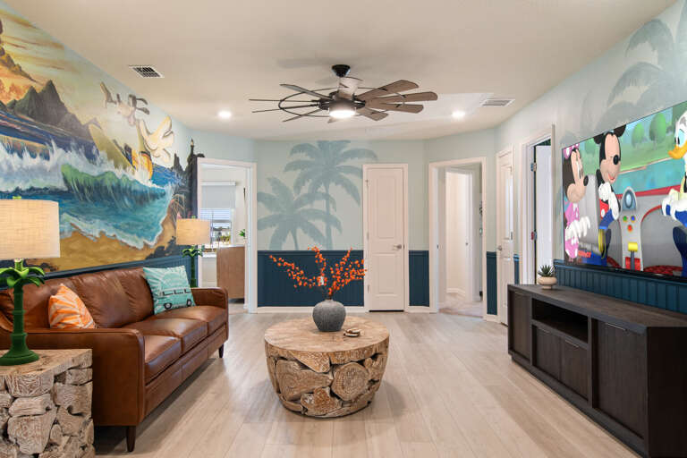 Game Room Lounge