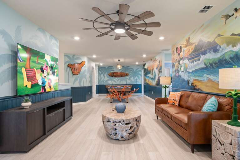 Game Room Lounge