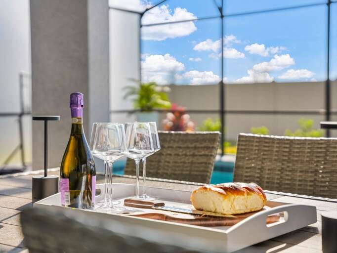 Outdoor Seating