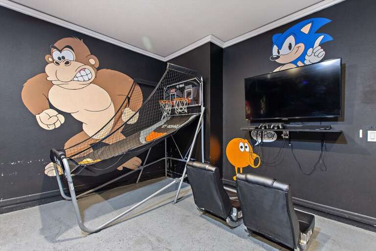 Game room w/ Basketball Arcade and Gaming Area