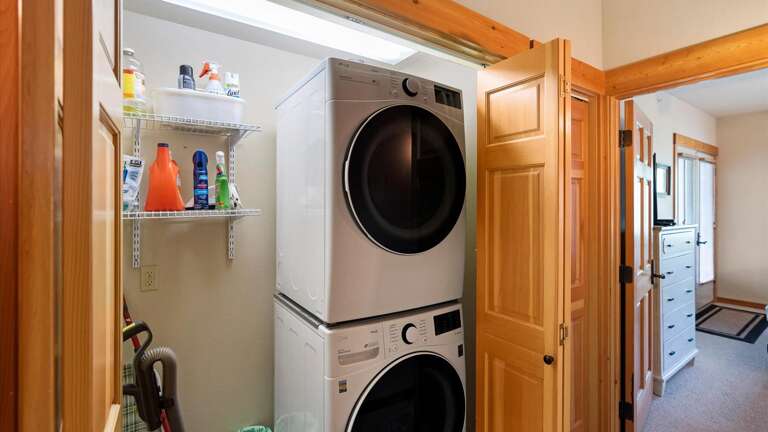 In-unit laundry