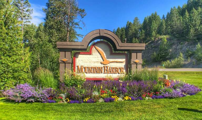 Entrance to the Mountain Harbor Townhome Complex