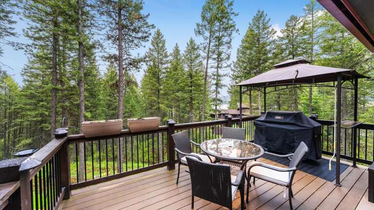 Main floor deck with alpine