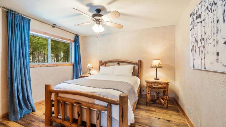 The queen suite features a luxury queen mattress