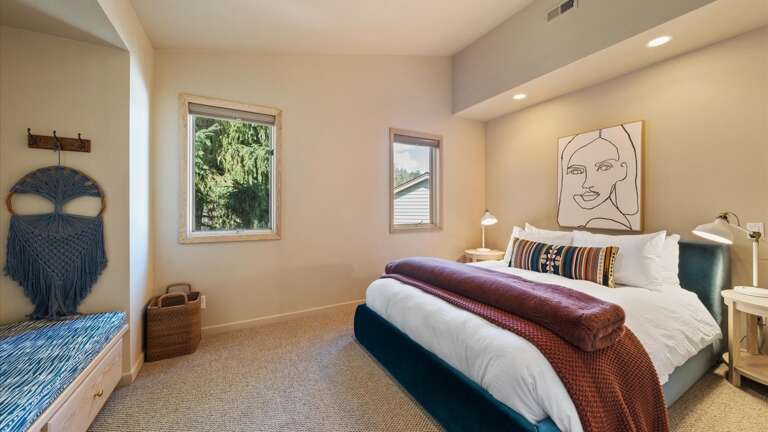Guest Bedroom #1: Brand new luxury queen mattress, luxury linens, seating area.