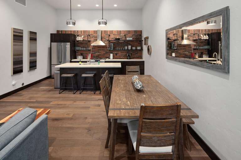 Open concept dining area with seating for 6 plus additional seating for three at the breakfast bar.