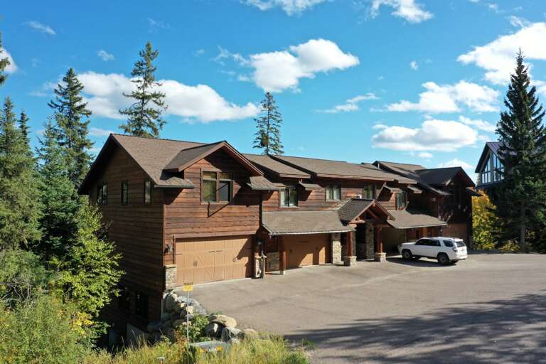 Exterior view of the property.
