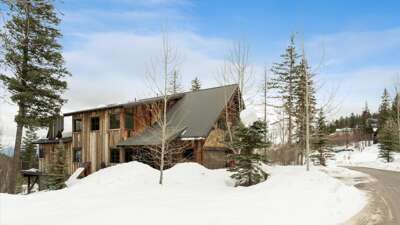 The Summit Chalet