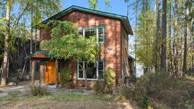 Whitefish Lake Walapai Cabin