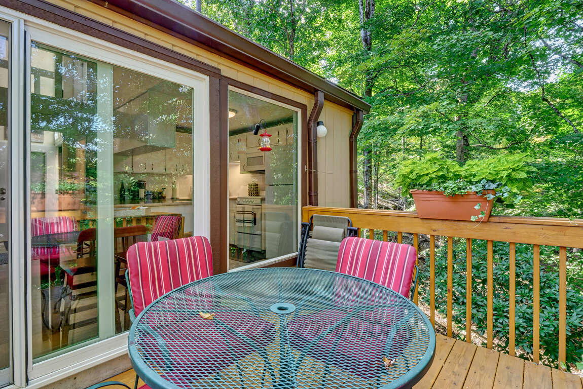 108 NR1A Affordable 2 Bedroom Condo on Beech Mountain NC (168232) Find Rentals