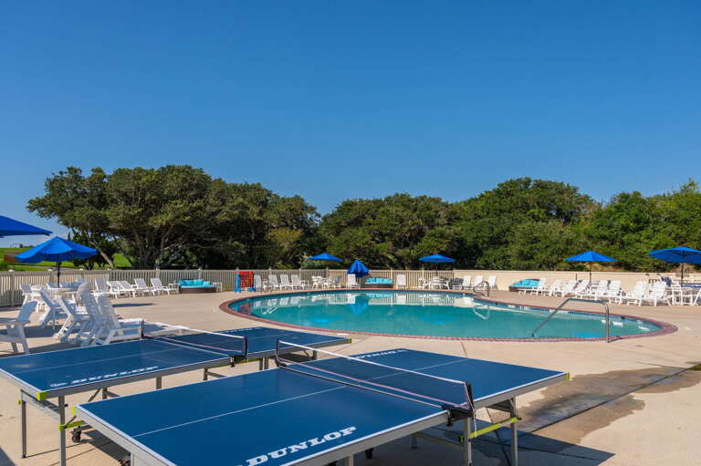 CC318: OBX Rays | The Currituck Club Community Pool and Fitness Center