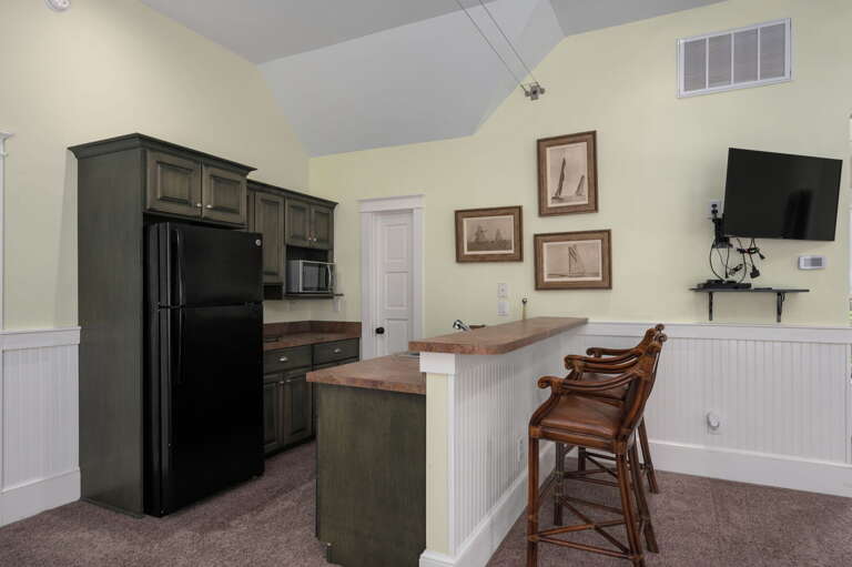 CC318: OBX Rays | TL Bedroom 2 - King, Private Bath, Kitchenette