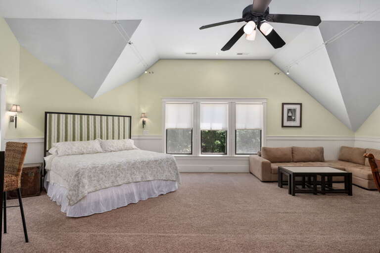 CC318: OBX Rays | TL Bedroom 2 - King, Private Bath, Kitchenette