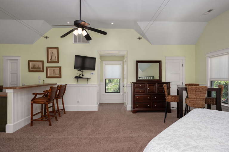 CC318: OBX Rays | TL Bedroom 2 - King, Private Bath, Kitchenette