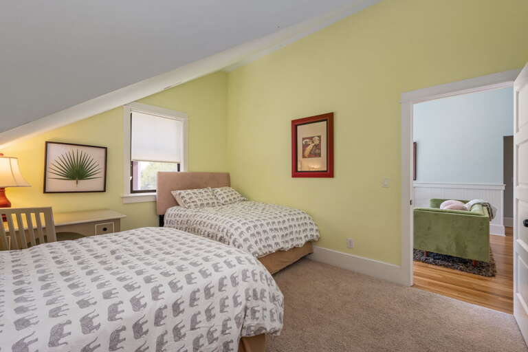 CC318: OBX Rays | TL Bedroom 4 - Two Double Beds