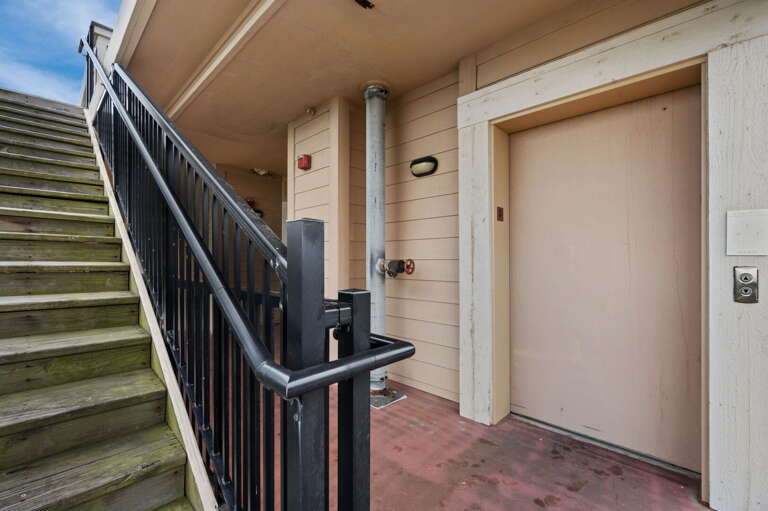 CSC3E: Afternoon Delight | Community Elevator Access