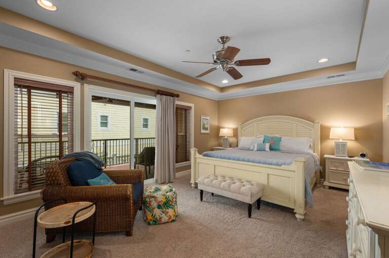 CSC3E: Afternoon Delight | LL Bedroom 1, King, Private Bath, Deck Access