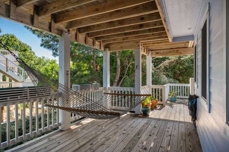 FS310: Cloudbreak | ML Bedroom 2 - Deck Access