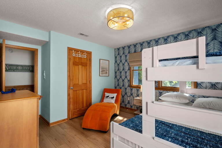 FS310: Cloudbreak | ML Bedroom 4 - Pyramid Bunk Bed, Private Bath, Deck Access