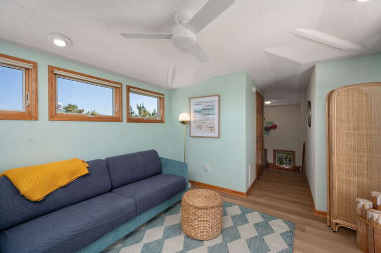 FS310: Cloudbreak | TL Loft - King Sleep Sofa, Deck Access