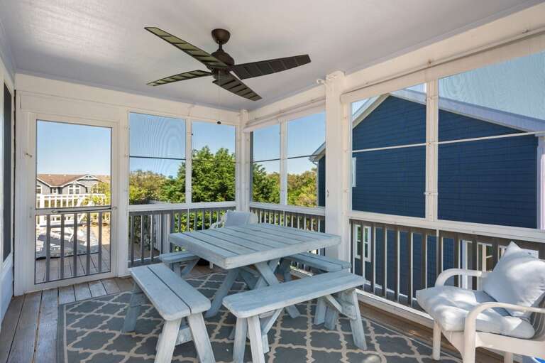 FS310: Cloudbreak | TL Screened Porch