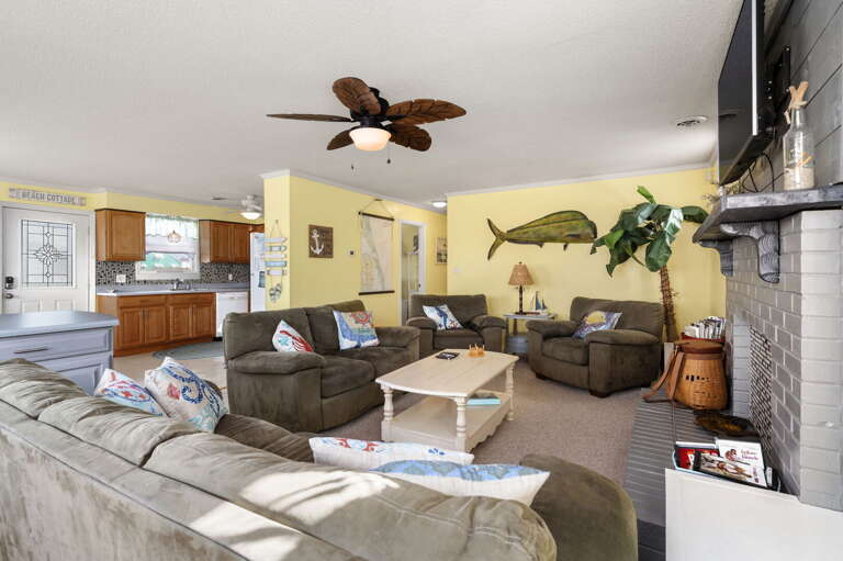 KDH367: Wright By The Sea | TL Living Area, Kitchen