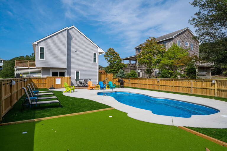 KH195: Just Wright | Pool Oasis, Putting Green KH195: Just Wright | Pool Oasis, Putting Green