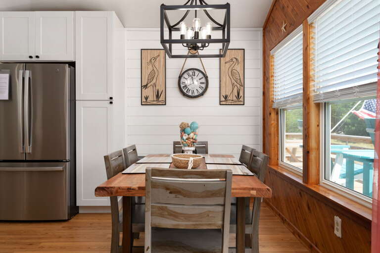 KH195: Just Wright | TL Dining Area - Seating for 6 KH195: Just Wright | TL Dining Area - Seating for 6