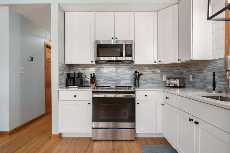 KH195: Just Wright | TL Kitchen Area KH195: Just Wright | TL Kitchen Area