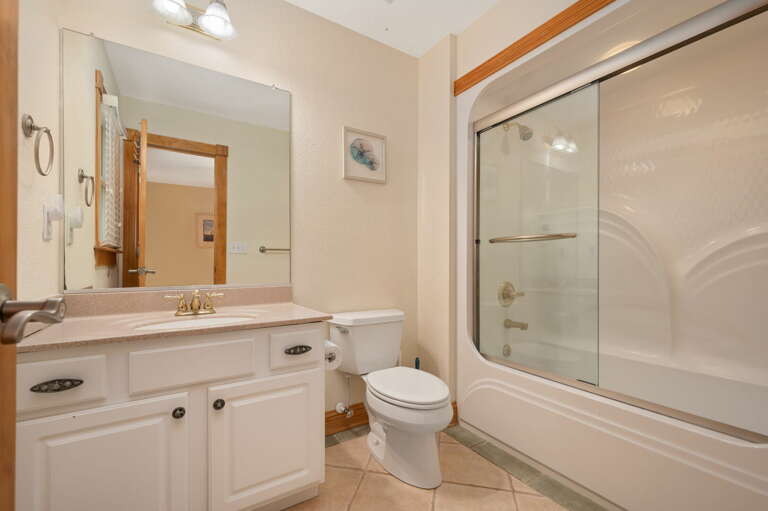 NH205: Celestial Shore | ML Bedroom 5 - Private Bath