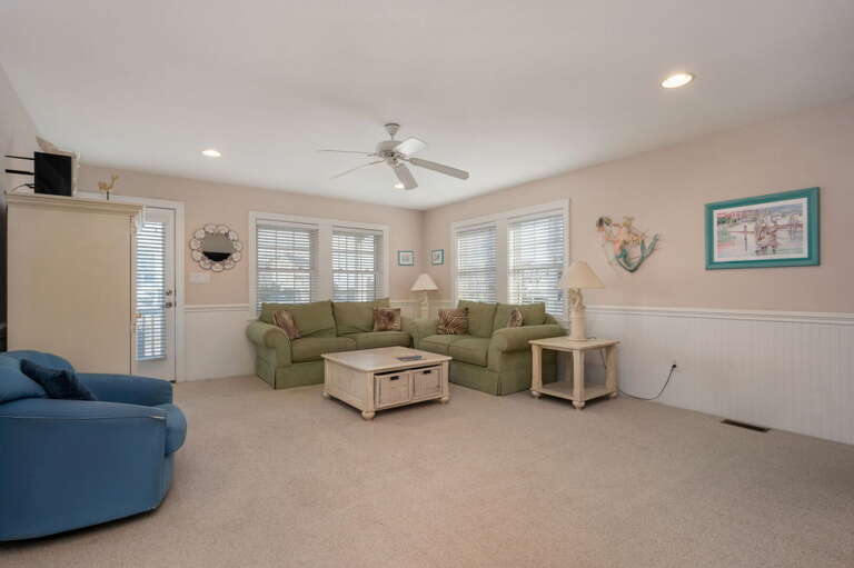 NH283: Pelican's Post | ML Den, Deck Access