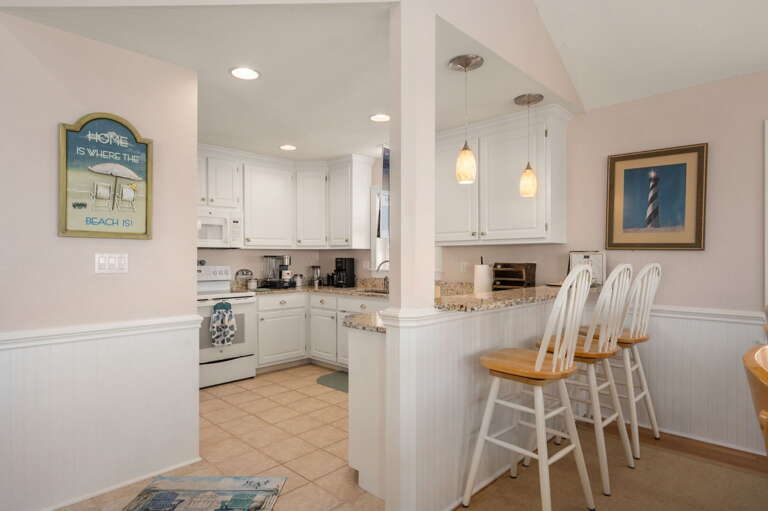 NH283: Pelican's Post | TL Kitchen Area- Island Seating for 3