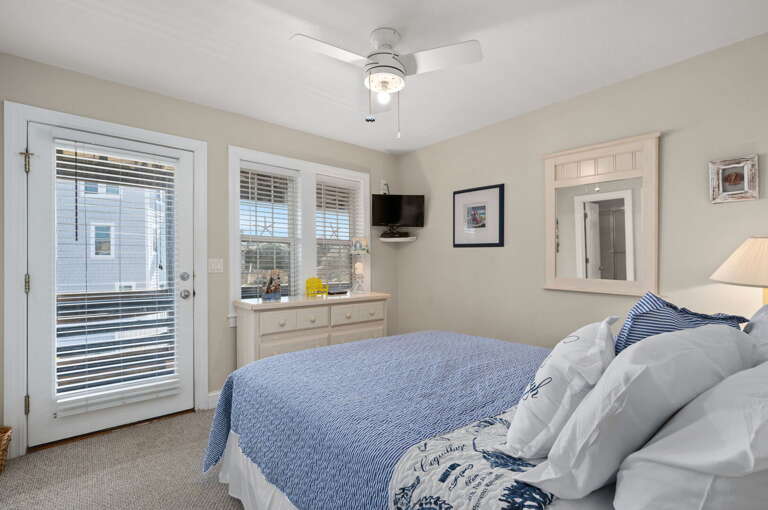 NH299: Bella Vita | ML Bedroom 3 - Queen, Semi-Private Bath, Deck Access