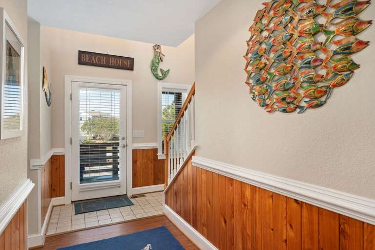 NH299: Bella Vita | ML Hallway/Entry