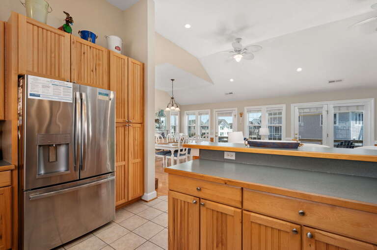 NH299: Bella Vita | TL Kitchen Area - Island Seating for 3