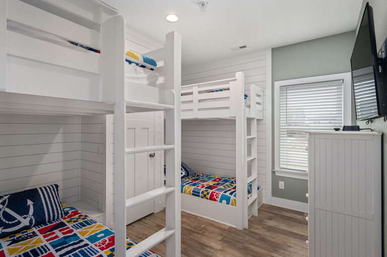 NH387A: Bodie Island Cottage | Bedroom 1- Two Bunk Bed Sets