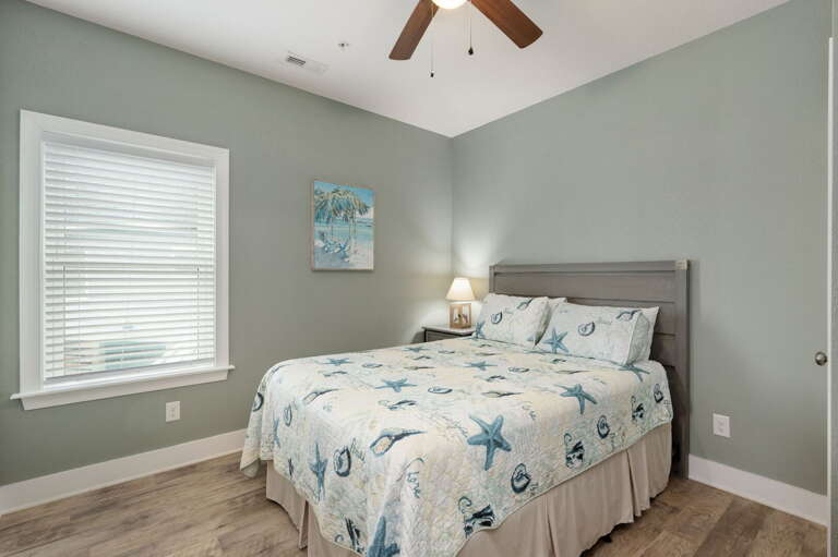 NH387B: Ocracoke Cottage | Bedroom 3- Queen, Shared Bath