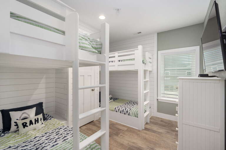 NH387B: Ocracoke Cottage | Bedroom 4- Two Bunk Bed Sets