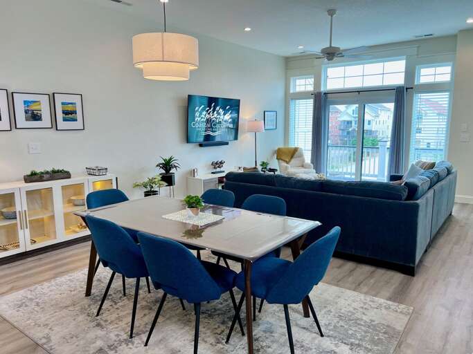 OB304: Ocean Breeze 304 | TL Dining Area - Seating for 6