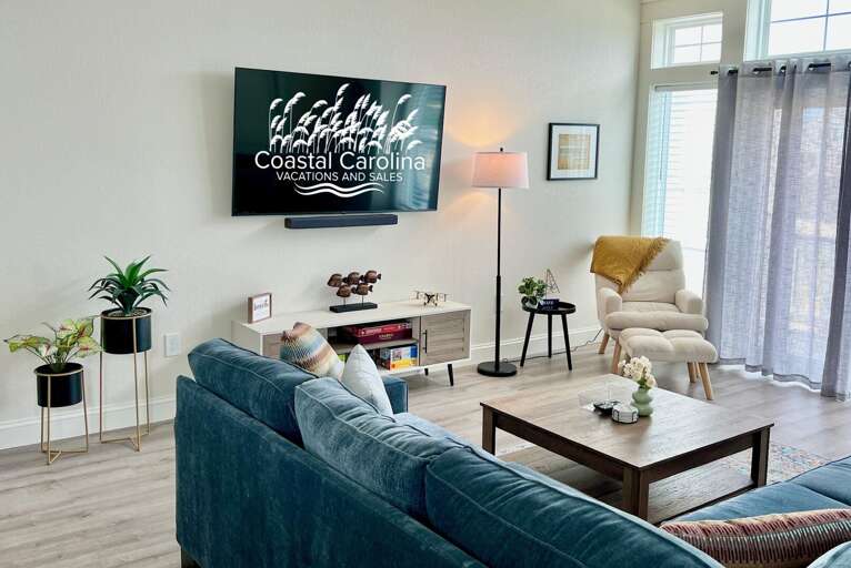 OB304: Ocean Breeze 304 | TL Living Area - Sleep Sofa, Deck Access