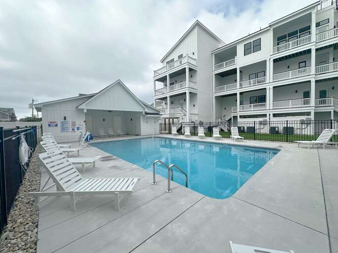OB304: Shorely Happy | Access to the Ocean Breeze Community Pool
