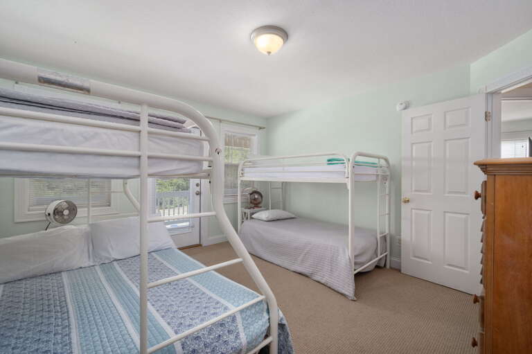 PI166: Heaven Sent | ML Bedroom 5 - Pyramid Bunk Bed, Bunk Bed, Deck Access